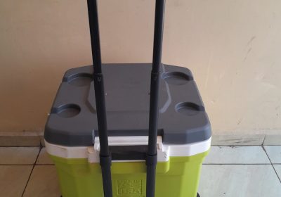 pro-Ug3sBu4E